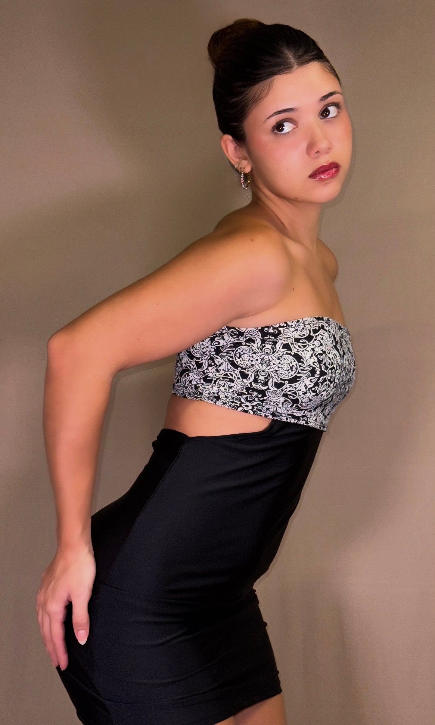 STAR short strapless dress