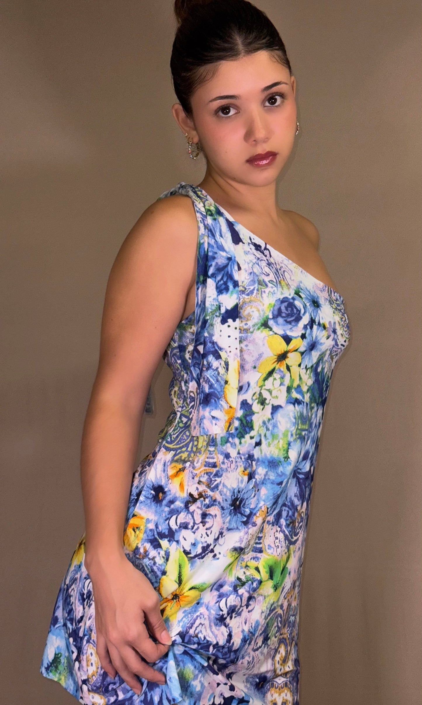 PALMA Vestido de un Solo Hombro 
